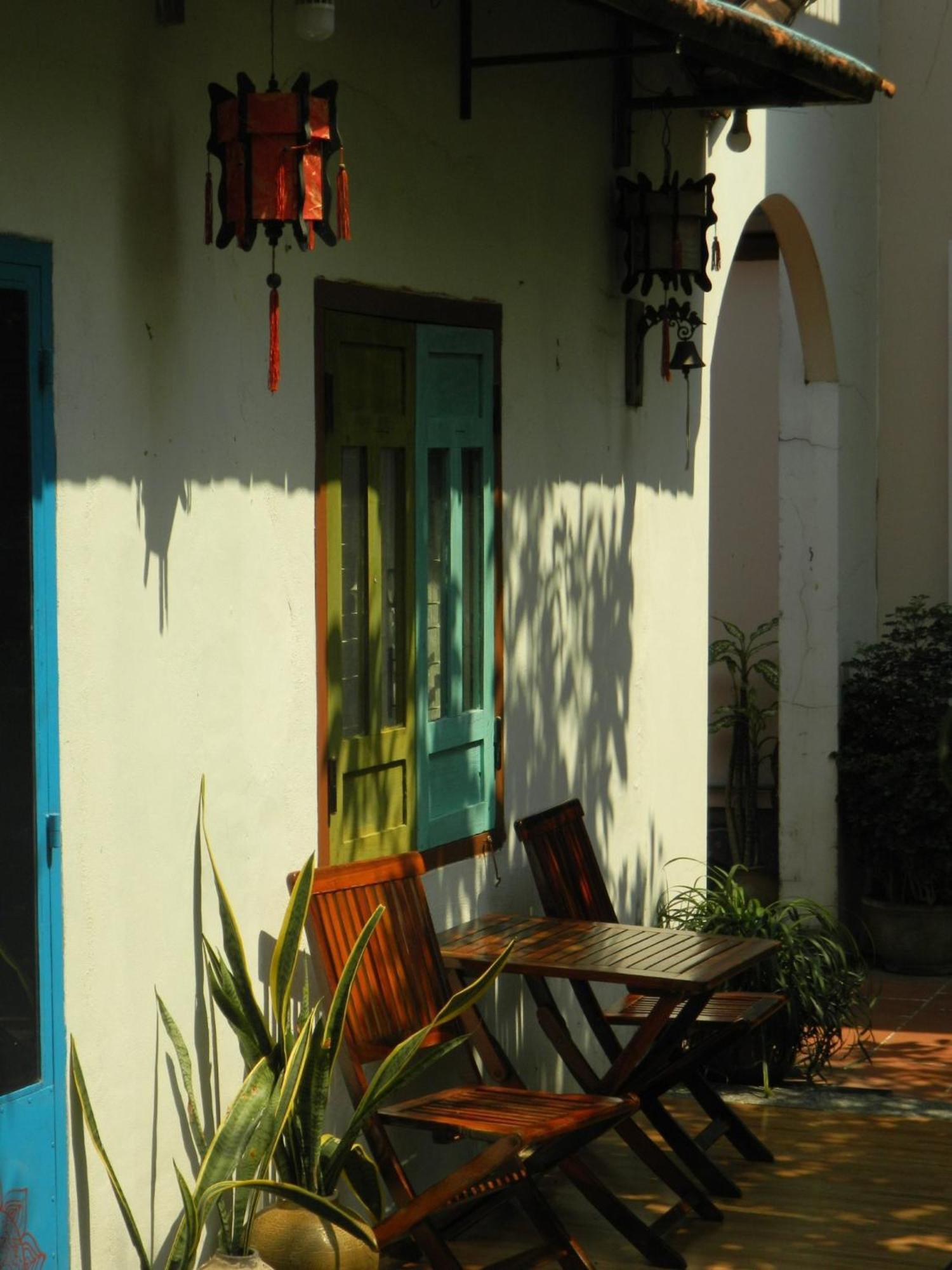 Yellow Farm Homestay Dong Tac Екстериор снимка