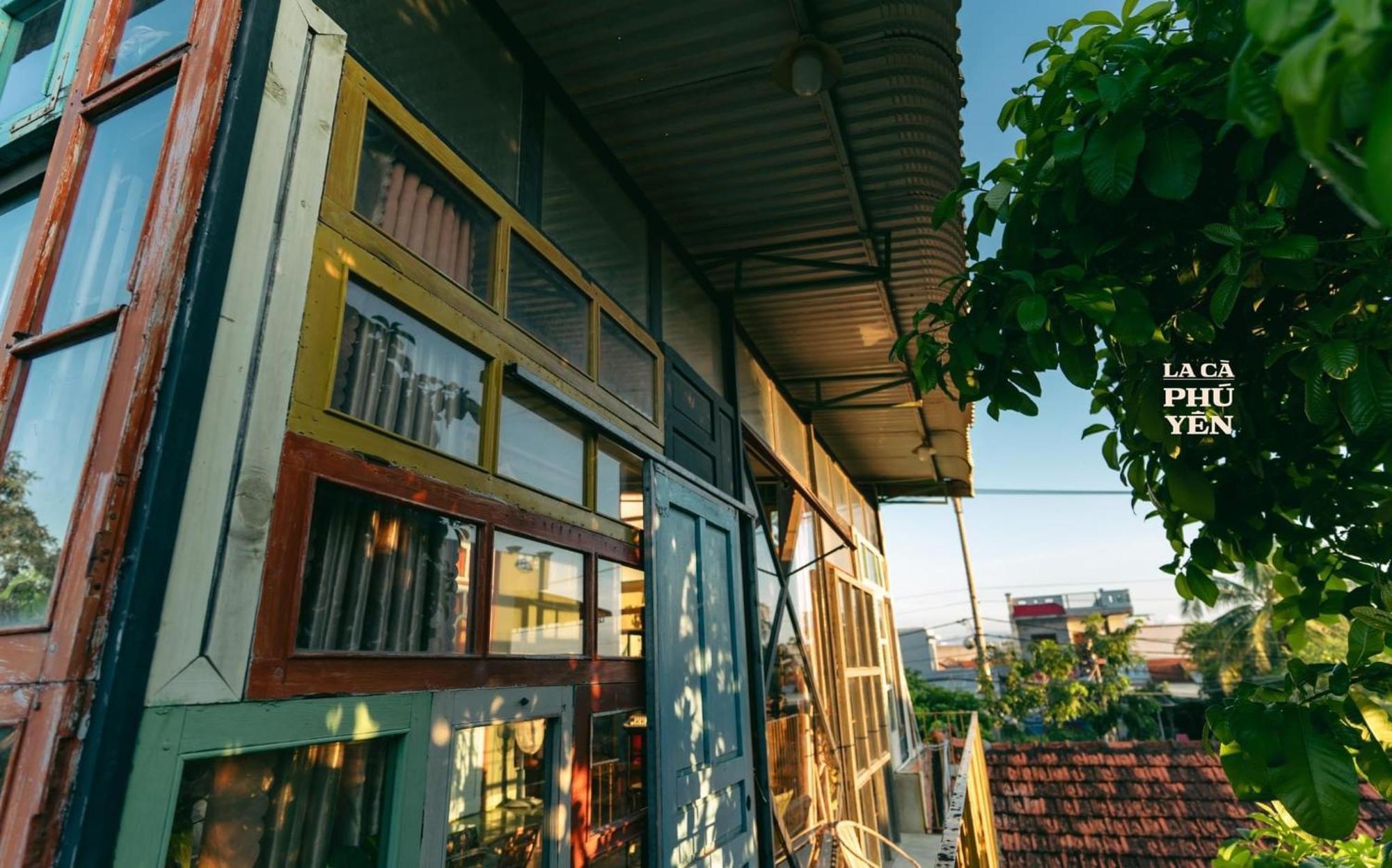 Yellow Farm Homestay Dong Tac Екстериор снимка