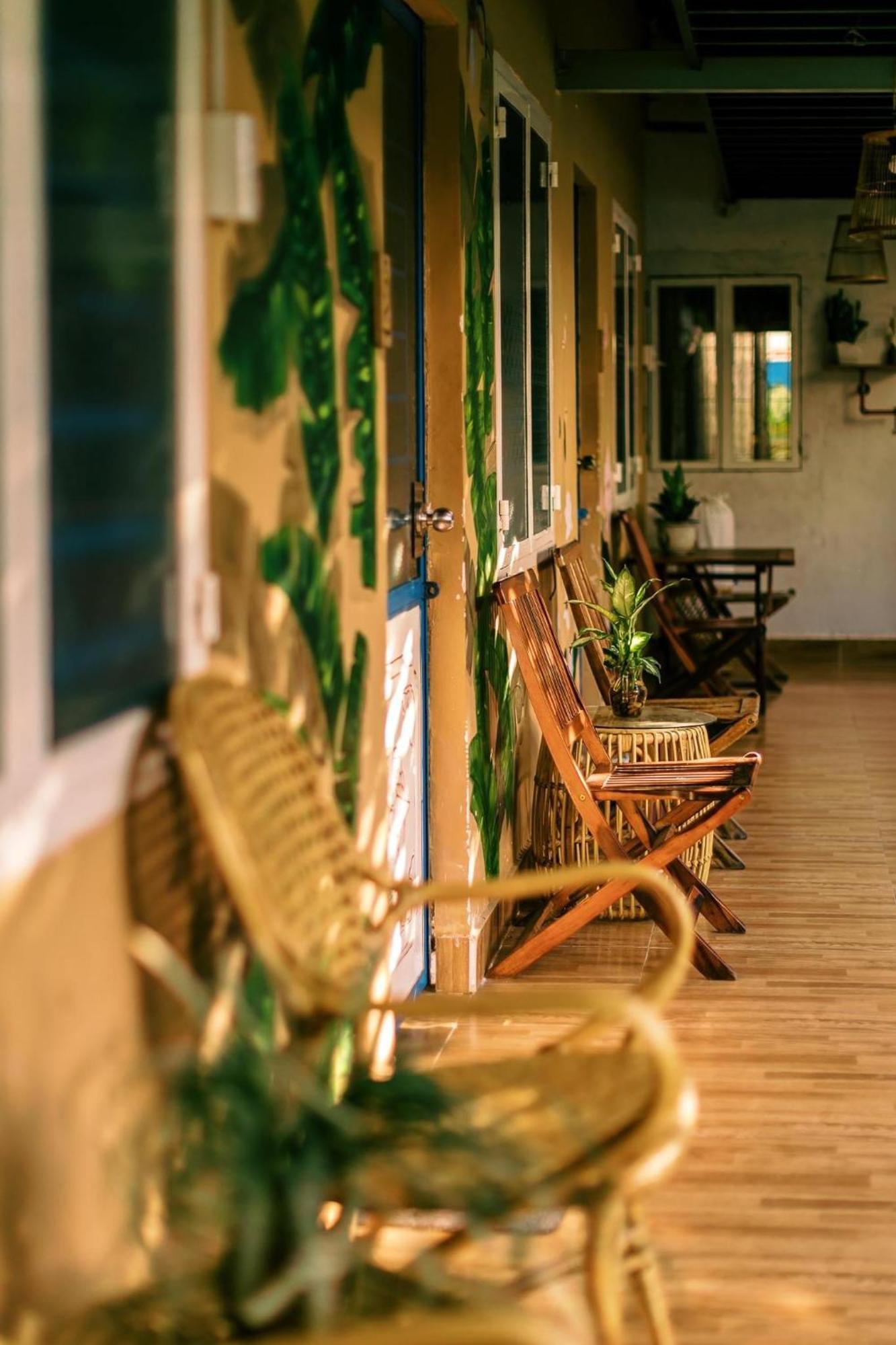 Yellow Farm Homestay Dong Tac Екстериор снимка